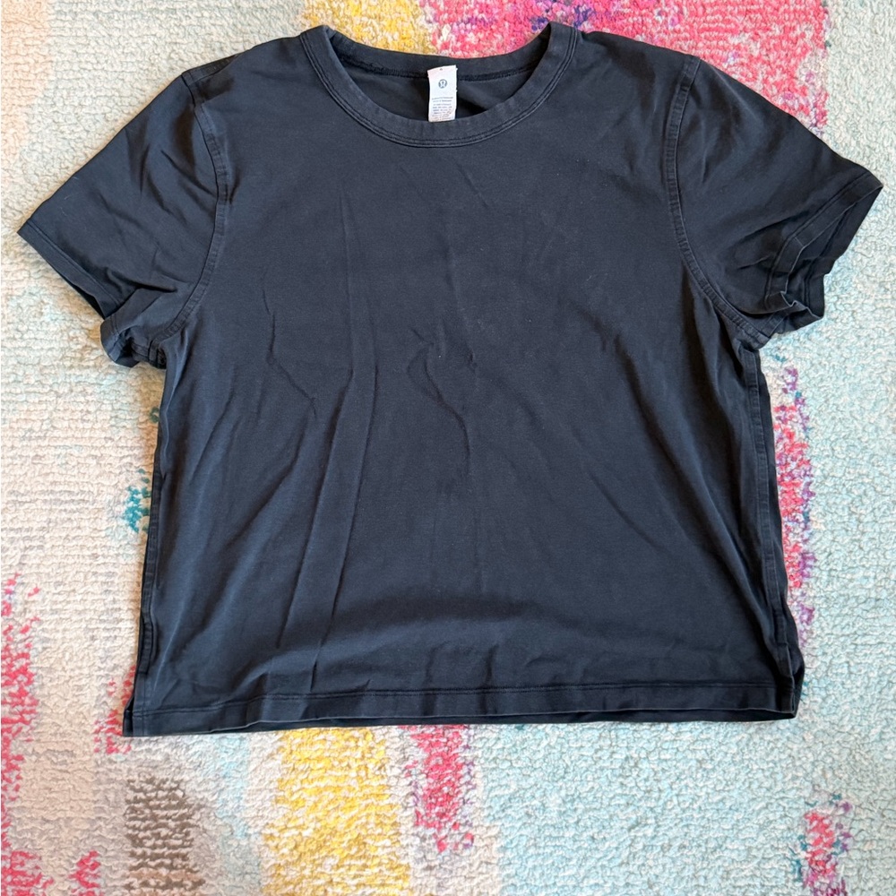 Lululemon Cropped Black Cotton Tee | Size 6